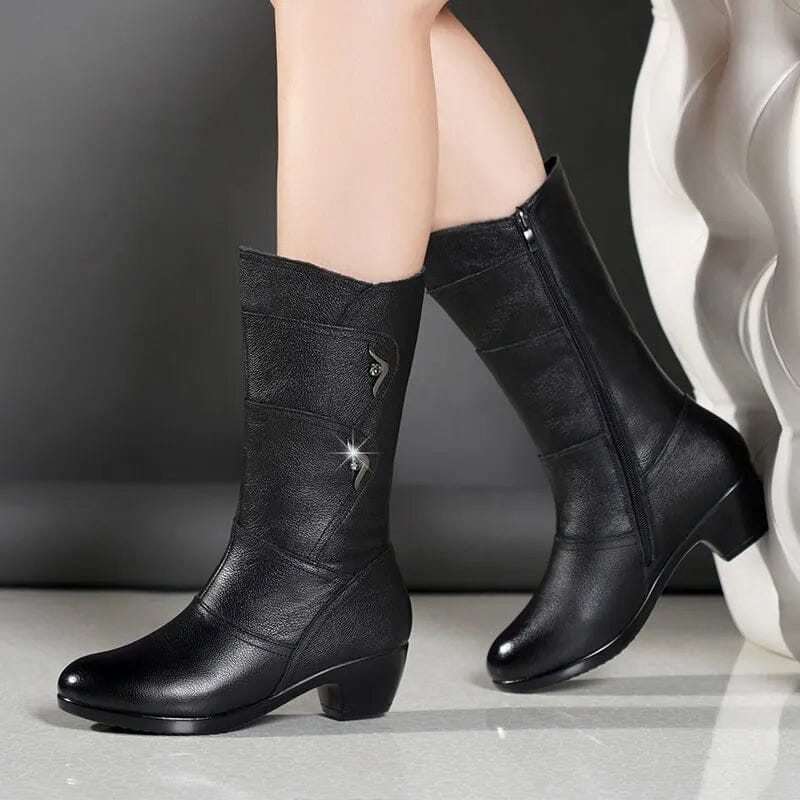 Bota Feminina Couro Peluciada Inverno Carol Bota Feminina Couro Peluciada P4 Direct Ofertas