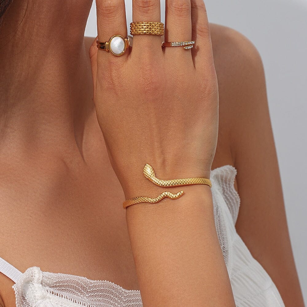 Pulseira Feminina Serpente Banhada a Ouro - Direct Ofertas