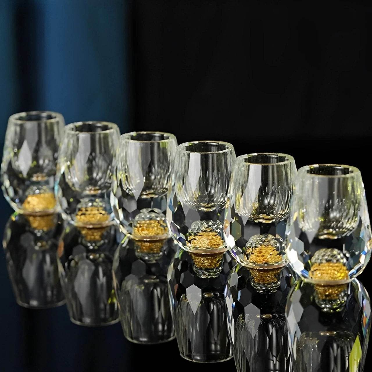 Copo Diamante Luxo com Fundo Duplo e Lascas Douradas para Baijiu, Licor, Cachaça, Tequila e Shots - Direct Ofertas