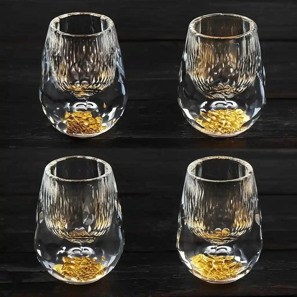 Copo Diamante Luxo com Fundo Duplo e Lascas Douradas para Baijiu, Licor, Cachaça, Tequila e Shots - Direct Ofertas